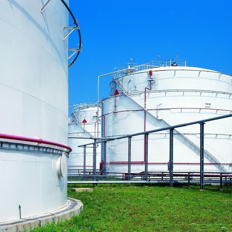 Skladové polia Slovnaft – Bratislava